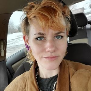 Meet your Posher, Amanda